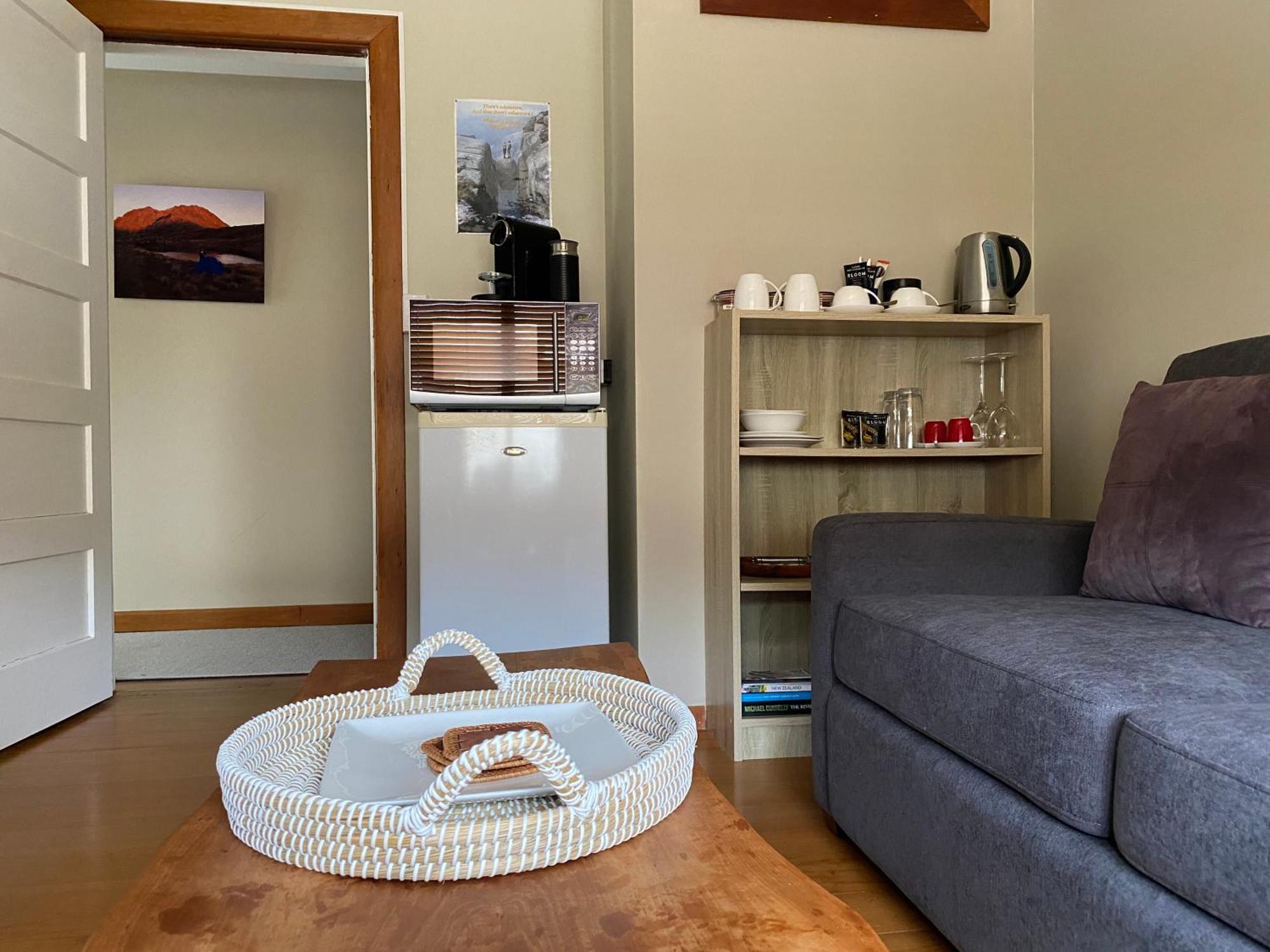Adventure B&B ทาคาคา ภายนอก รูปภาพ